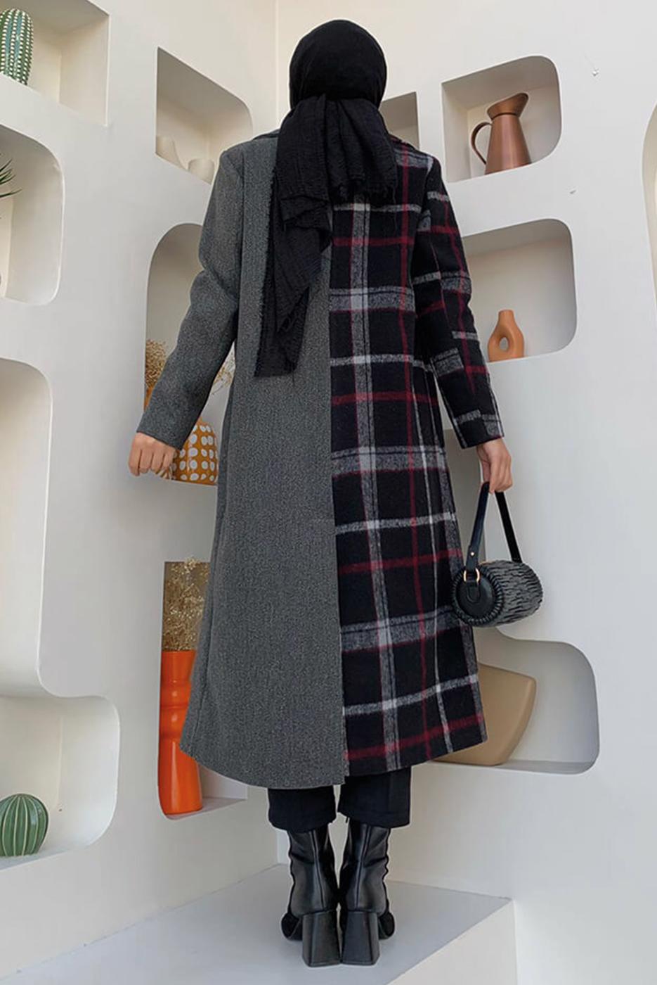 Tesettür giyim GRİ EKOSE DESENLİ KABAN T 2977