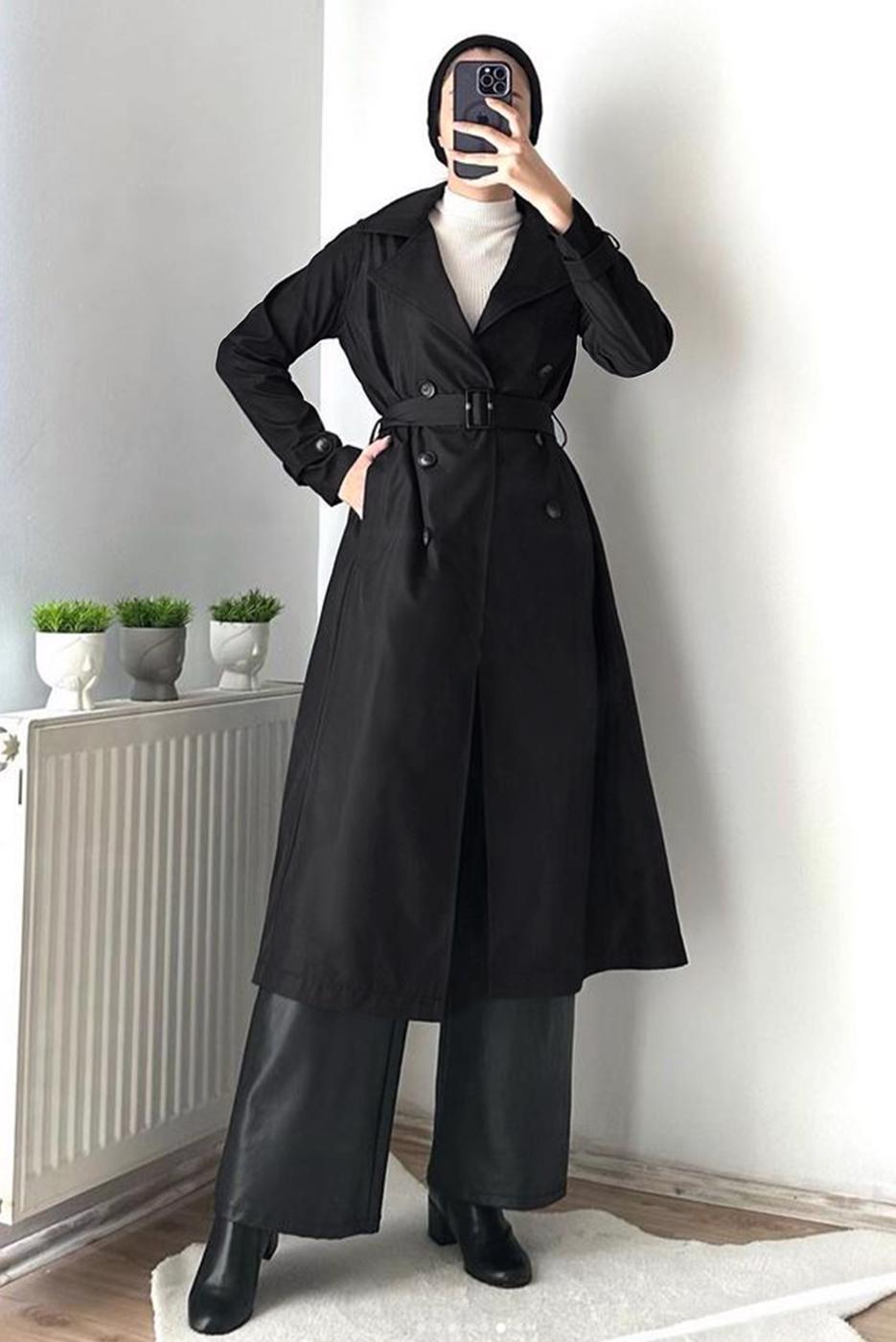 Tesettür giyim SİYAH KEMERLİ KAP T 3695