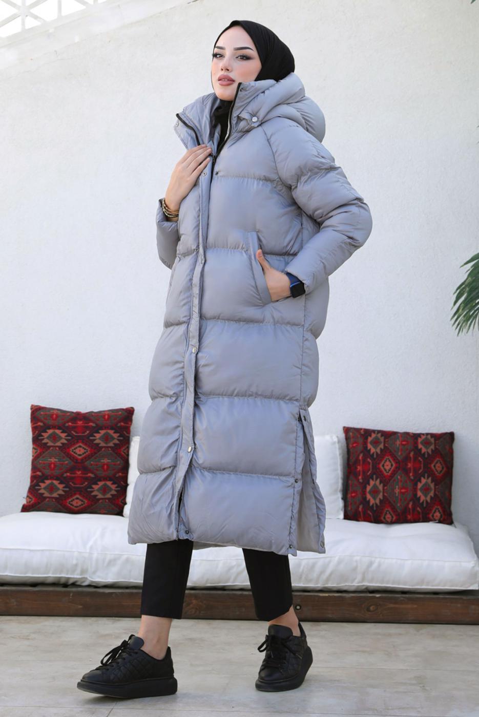 Tesettür giyim GRİ KAPÜŞONLU ŞİŞME KABAN T 4444