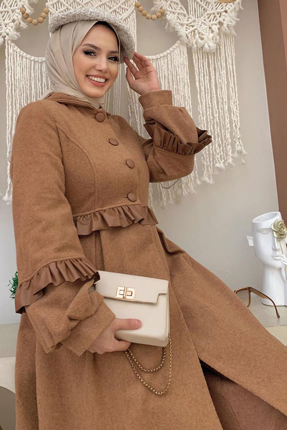 Tesettür giyim TABA PİLİSE DETAYLI KAŞE KABAN T 5177