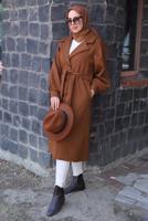 Tesettür giyim KAHVE KUŞAKLI KRUVAZE YAKA KABAN T 6495