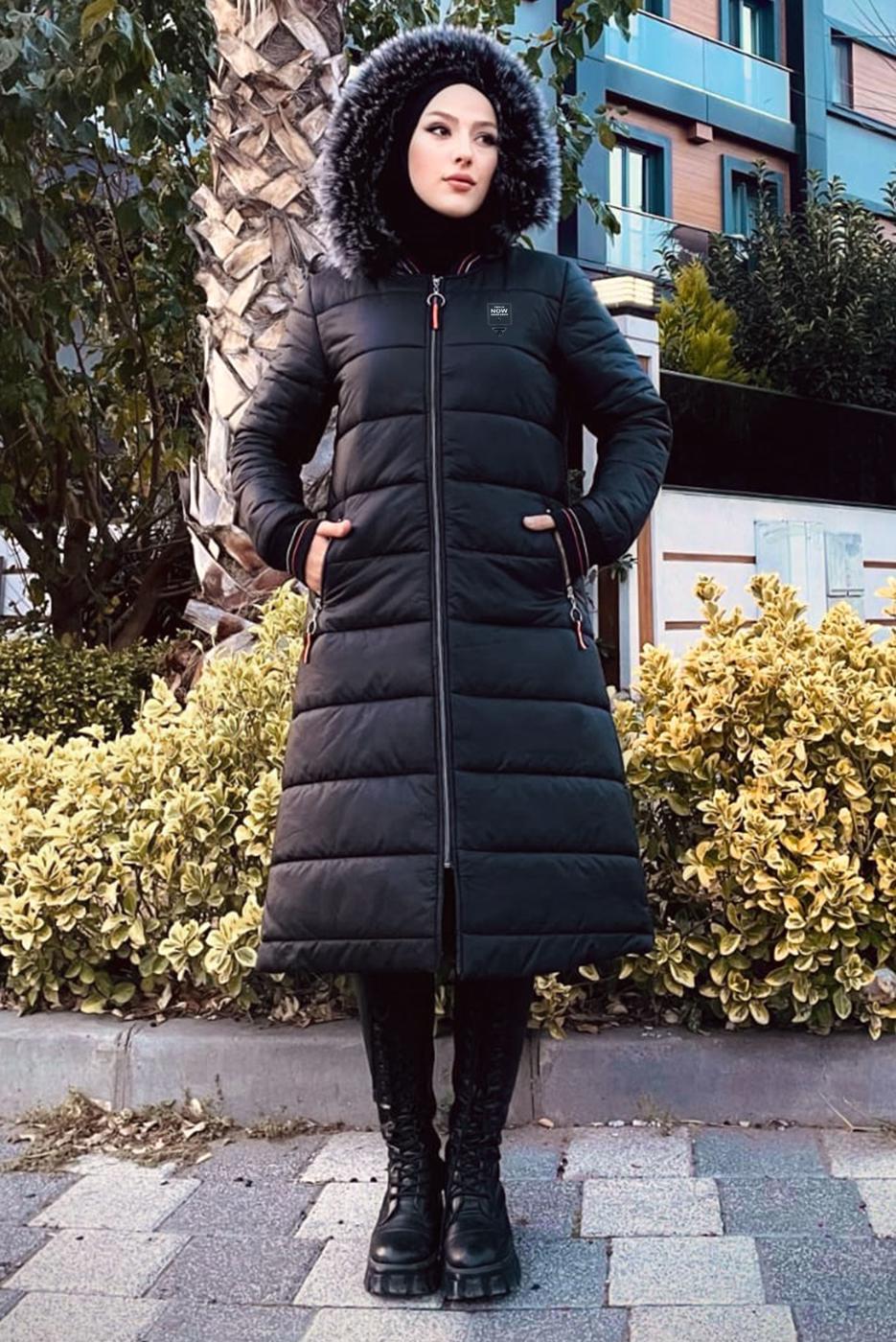 Hijab clothing BLACK HOODED PUFFER COAT WITH POCKET DETAIL T 807-1
