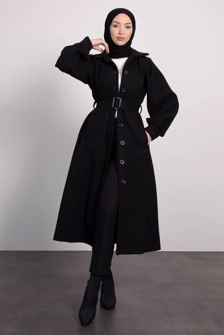 Tesettür giyim SİYAH KEMERLİ KABAN T 8595