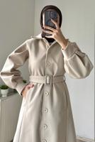 Tesettür giyim BEJ KEMERLİ KABAN T 8595