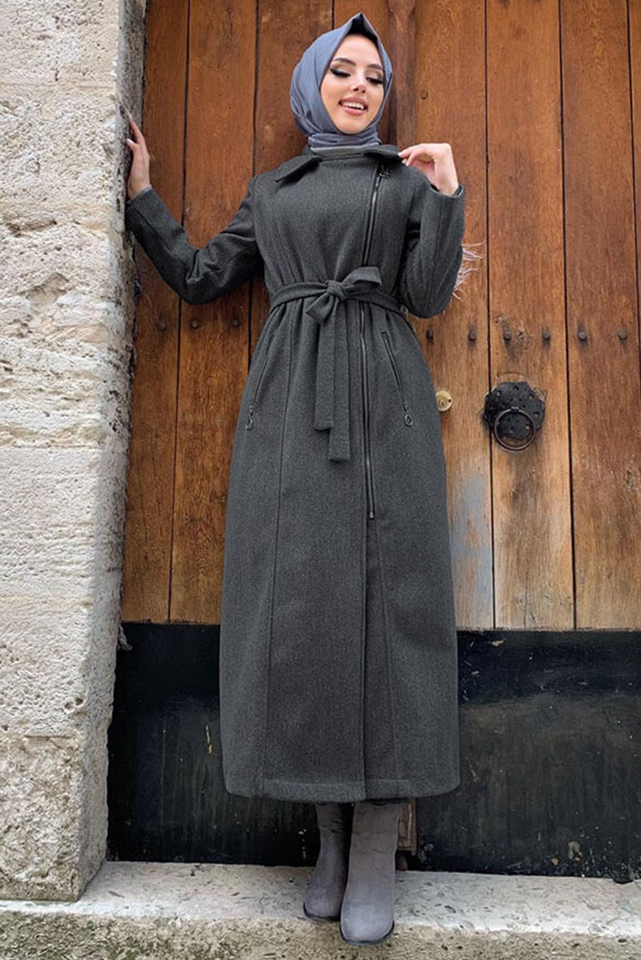 Tesettür giyim GRİ KUŞAKLI MANTO T 8777