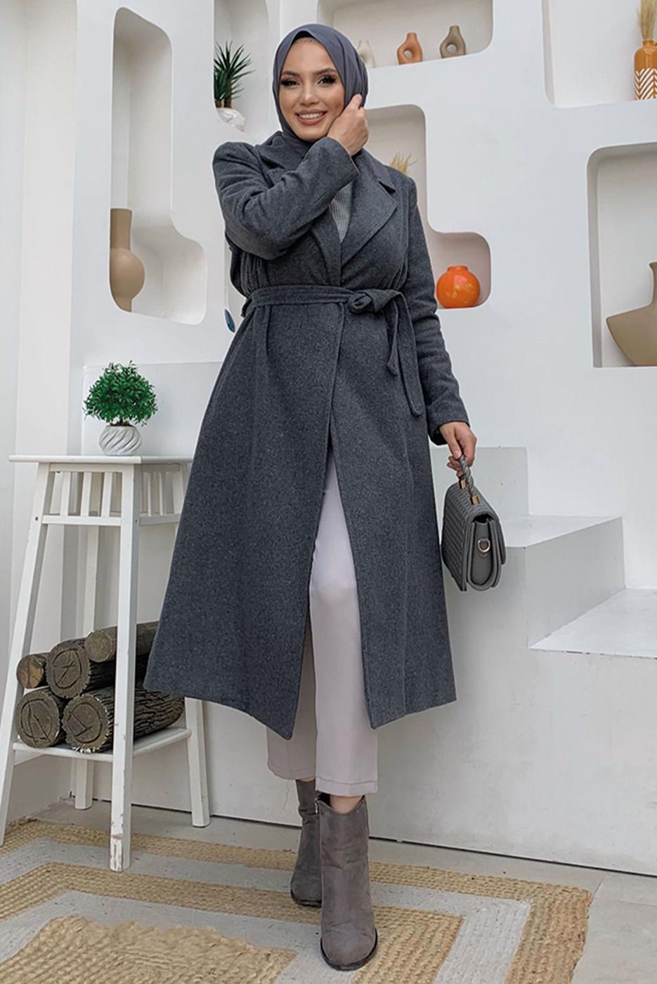 Tesettür giyim GRİ KUŞAKLI KAŞE KABAN T 9157