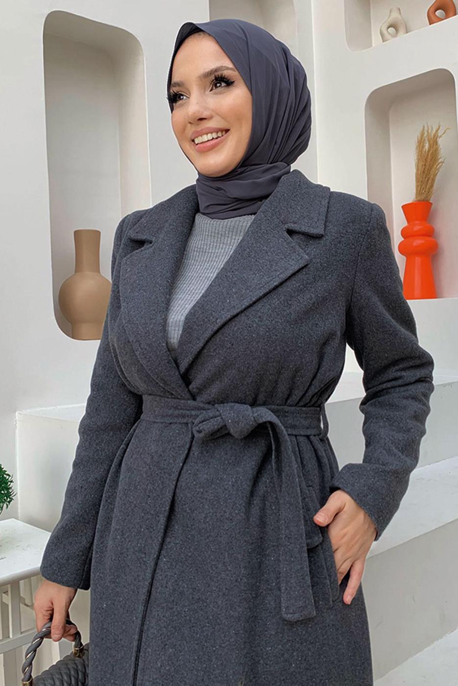 Tesettür giyim GRİ KUŞAKLI KAŞE KABAN T 9157