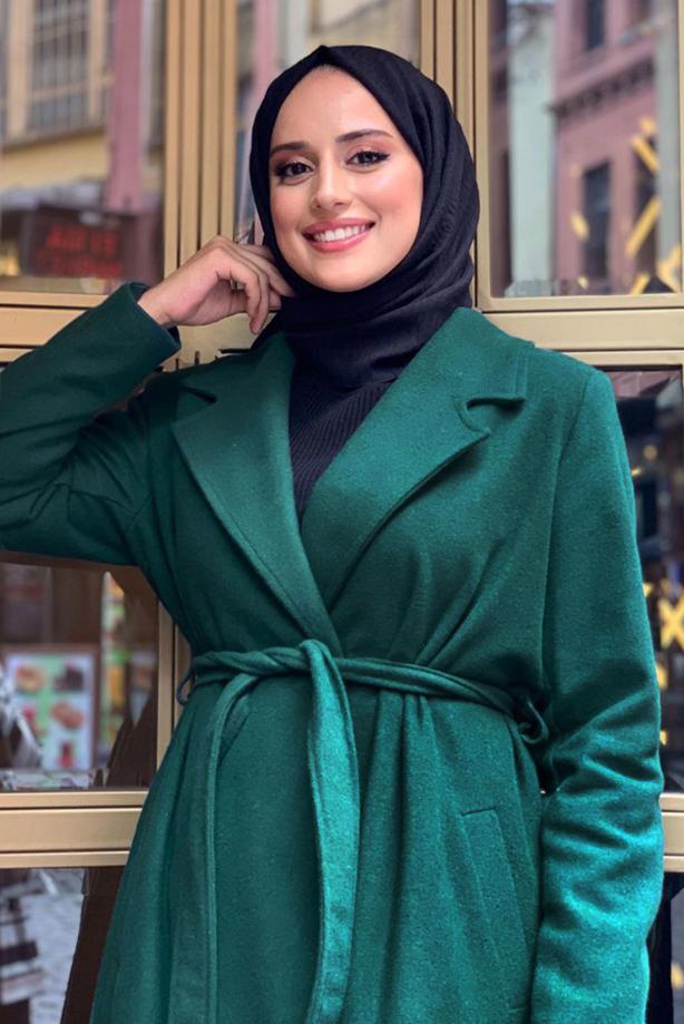 Hijab clothing GREEN PLUS SIZE BELTED COAT T 9157-1 - TRENDTESETTÜR