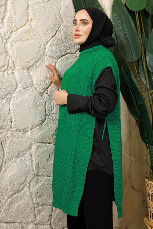 Tesettür giyim YEŞİL YANI BAĞLAMA DETAYLI KOLSUZ TRİKO PANÇO T 5208 - TRENDTESETTÜR