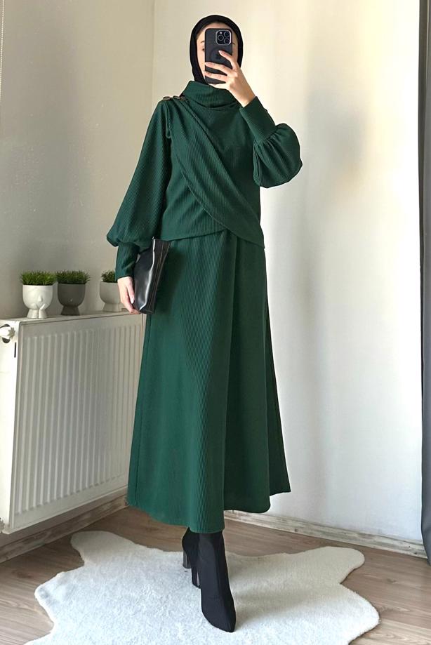 Hijab clothing GREEN SKIRTED SUIT WITH BALLOON SLEEVE T 5573 - TRENDTESETTÜR
