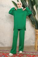 Tesettür giyim YEŞİL BOĞAZLI YAKA İKİLİ PANTOLONLU TRİKO TAKIM T 0108