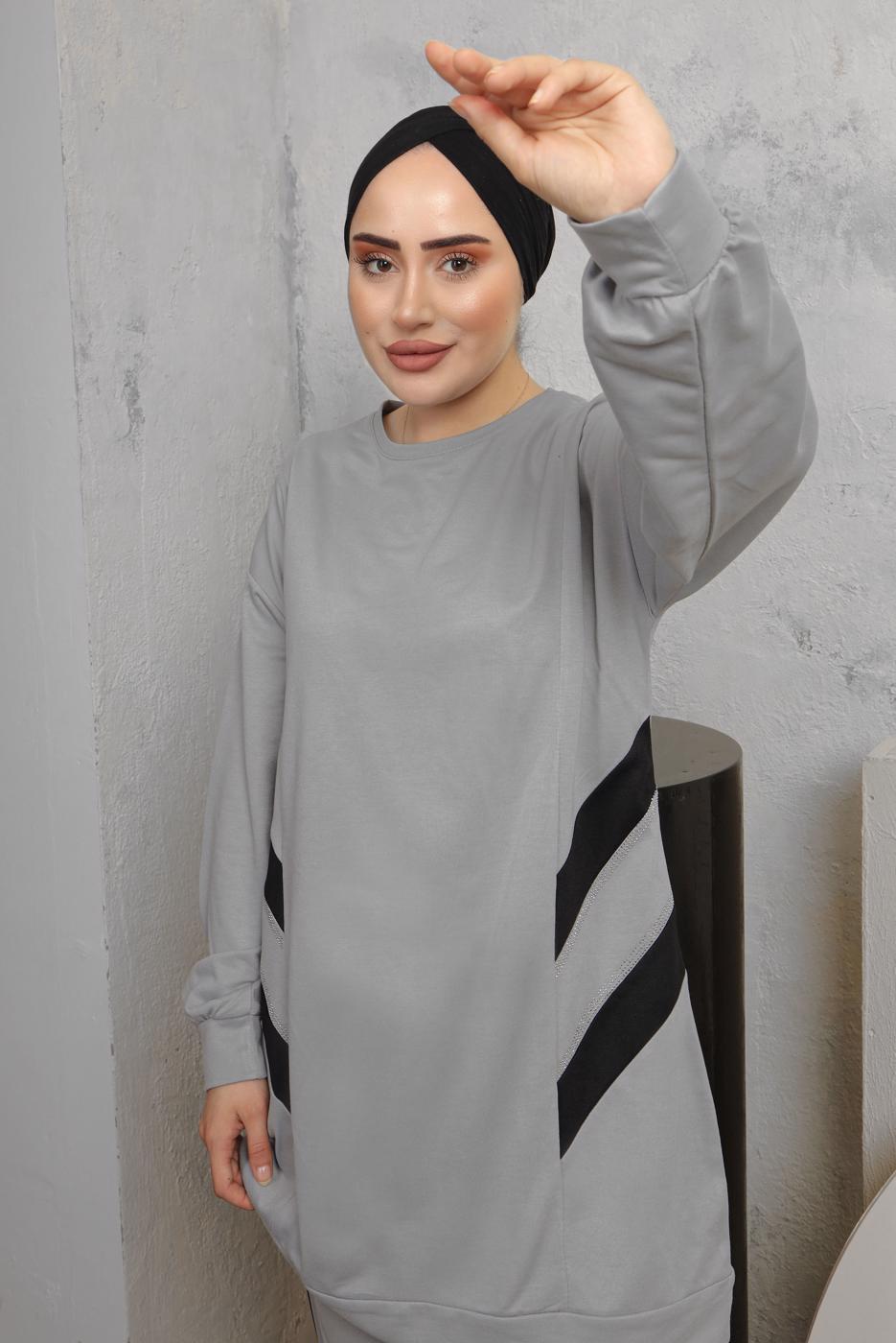 Tesettür giyim GRİ ŞERİT DETAYLI PANTOLONLU EŞOFMAN TAKIM T 1043