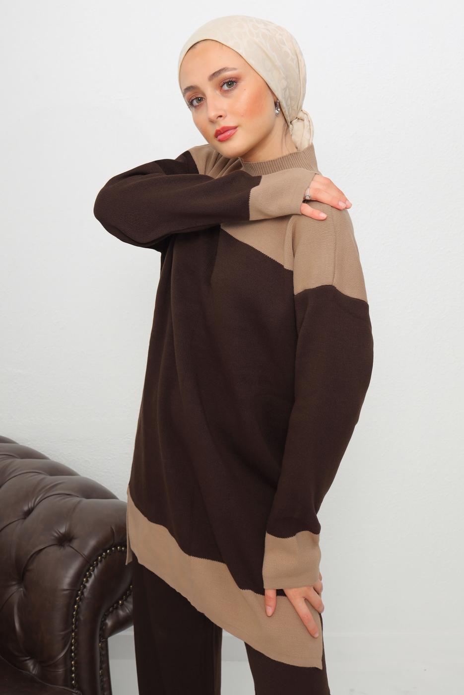 Tesettür giyim KAHVE BOĞAZLI YAKA PANTOLONLU TRİKO TAKIM T 1108