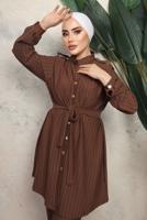 Tesettür giyim KAHVE KUŞAKLI ÇİZGİLİ PANTOLONLU TAKIM T 1643