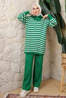Tesettür giyim YEŞİL ÇİZGİLİ FERMUARLI PANTOLONLU TRİKO TAKIM T 2208