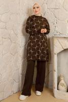 Tesettür giyim KAHVE DESENLİ MANŞETLERİ LASTİKLİ PANTOLONLU TRİKO TAKIM T 3008