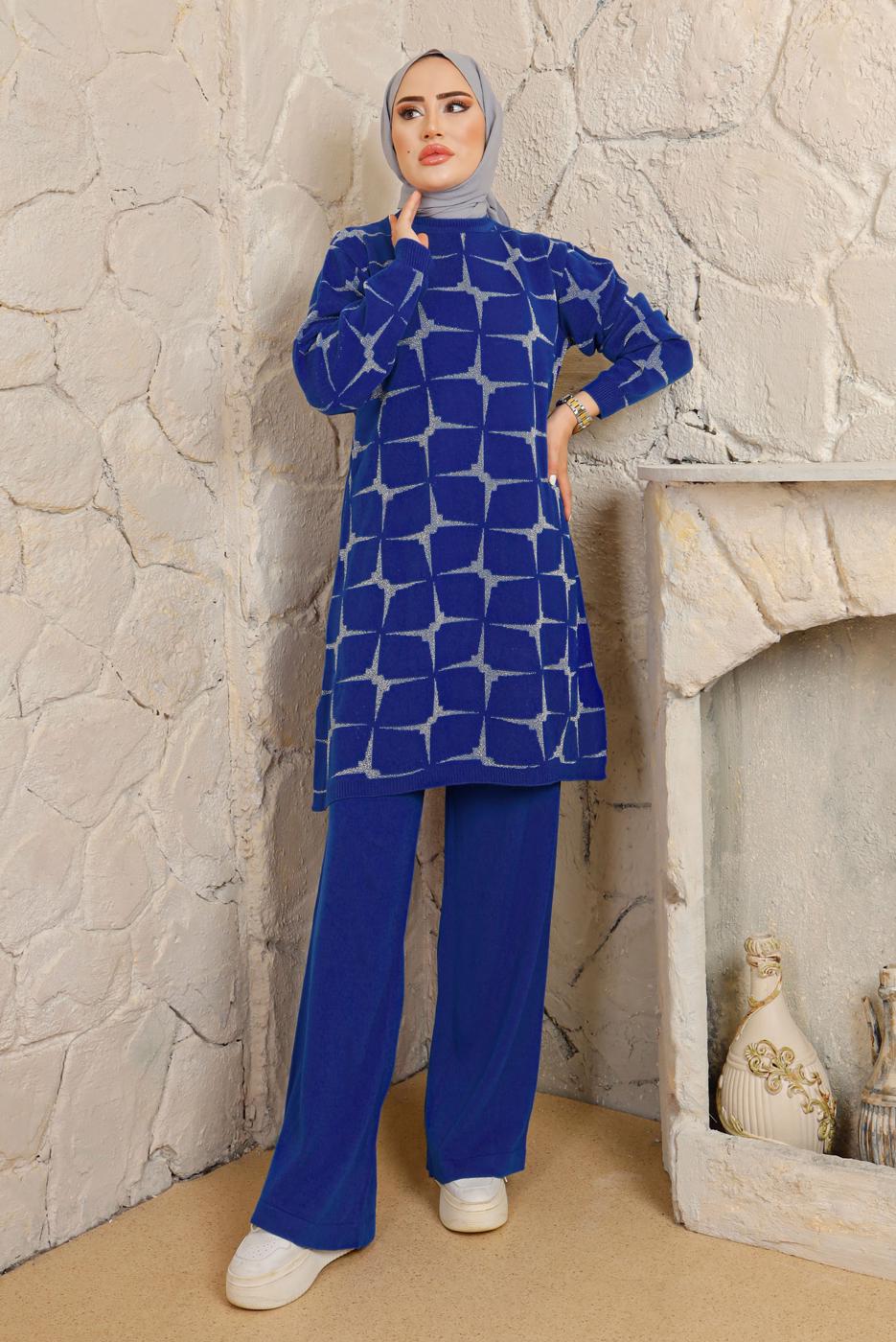 Tesettür giyim LACİVERT DESENLİ MANŞETLERİ LASTİKLİ PANTOLONLU TRİKO TAKIM T 3008