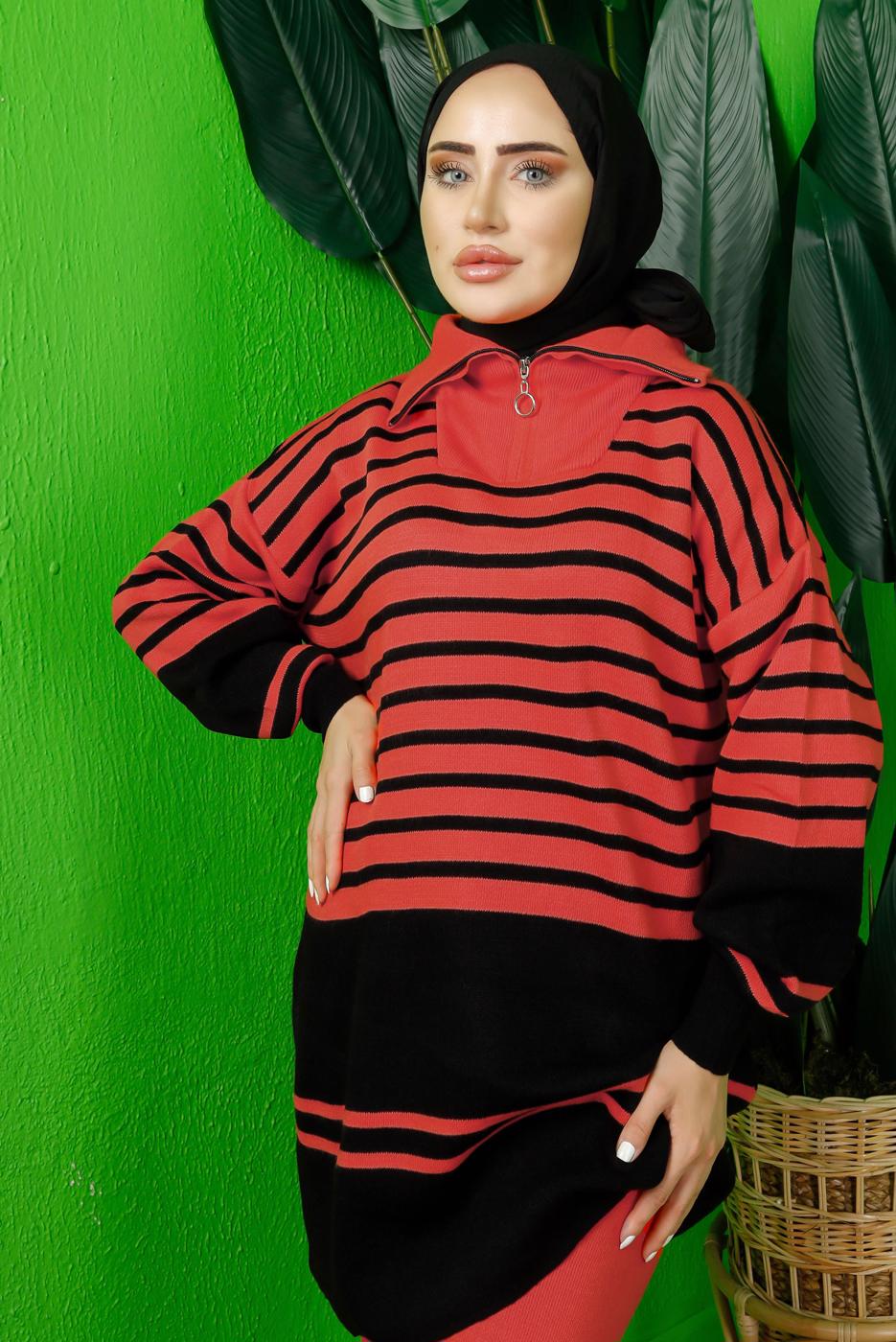 Tesettür giyim TURUNCU FERMUAR DETAYLI ÇİZGİLİ PANTOLONLU TRİKO TAKIM T 3208