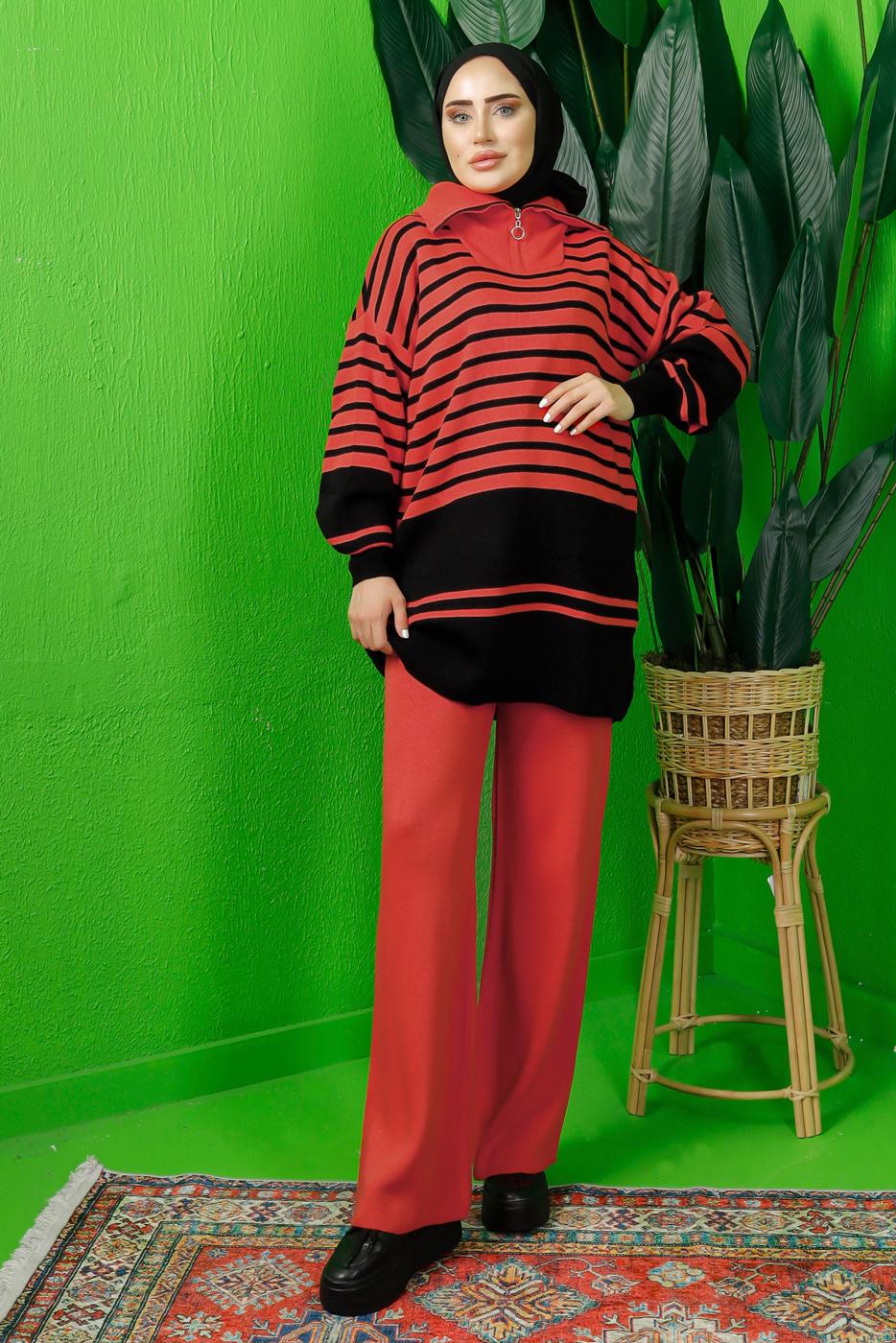 Tesettür giyim TURUNCU FERMUAR DETAYLI ÇİZGİLİ PANTOLONLU TRİKO TAKIM T 3208