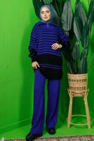 Tesettür giyim LACİVERT FERMUAR DETAYLI ÇİZGİLİ PANTOLONLU TRİKO TAKIM T 3208
