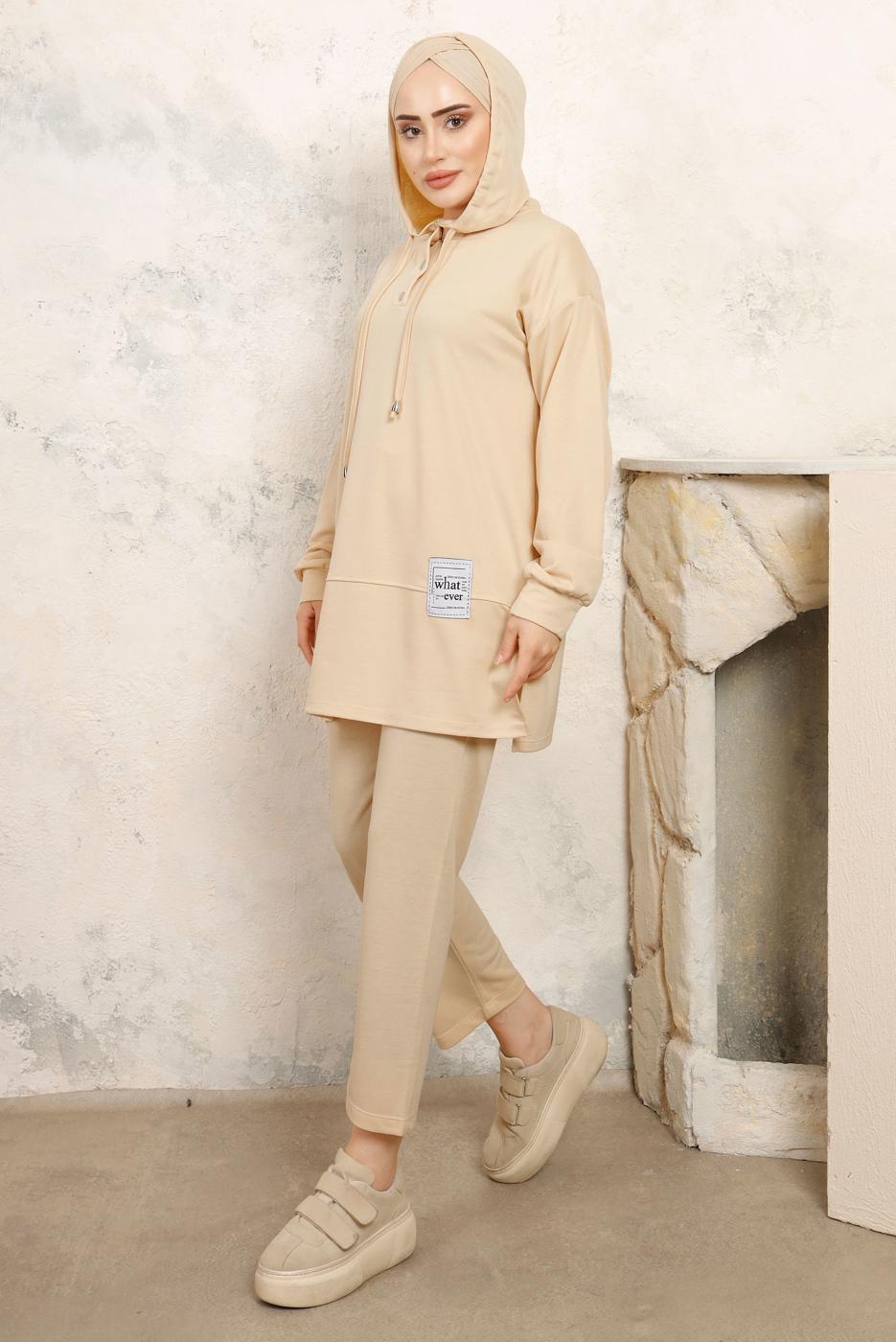 Tesettür giyim BEJ KAPÜŞONLU PANTOLONLU TAKIM T 3843