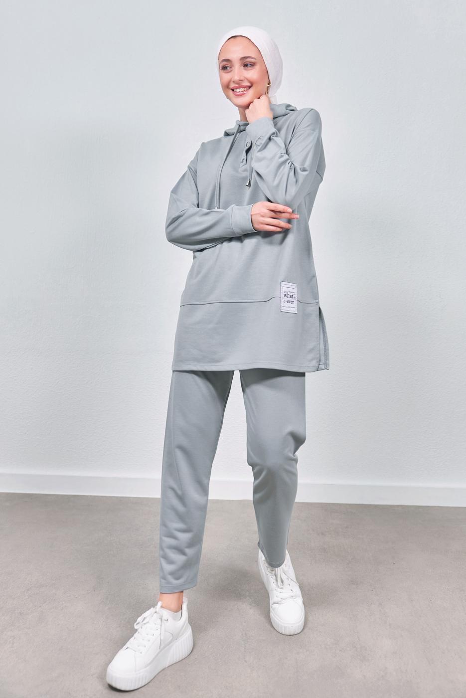 Tesettür giyim GRİ KAPÜŞONLU PANTOLONLU TAKIM T 3843