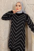 Tesettür giyim SİYAH ZİKZAK DESENLİ PANTOLONLU TRİKO TAKIM T 4008