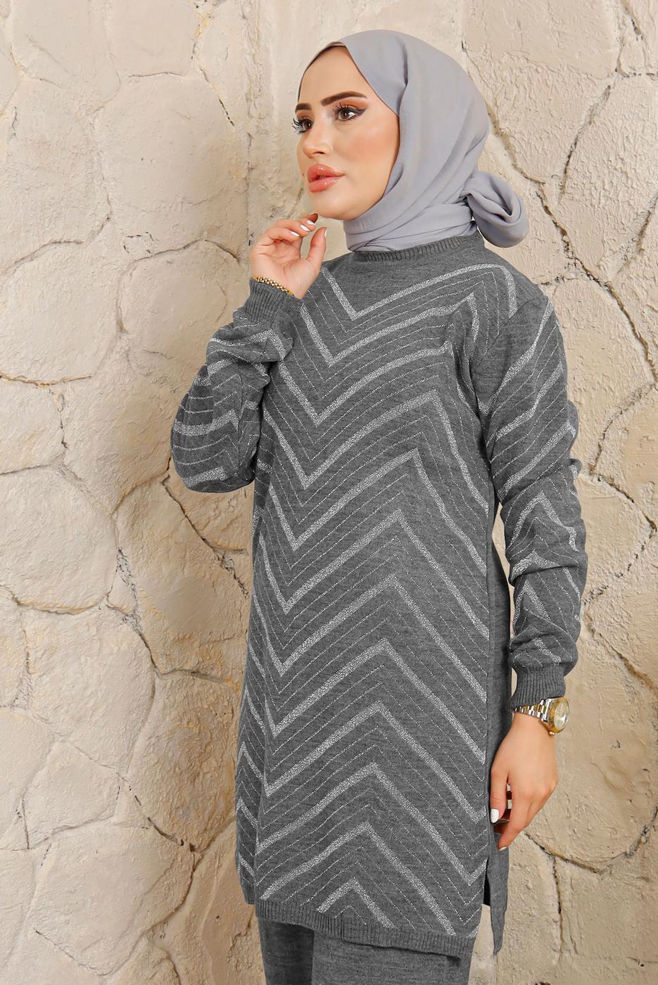Tesettür giyim GRİ ZİKZAK DESENLİ PANTOLONLU TRİKO TAKIM T 4008