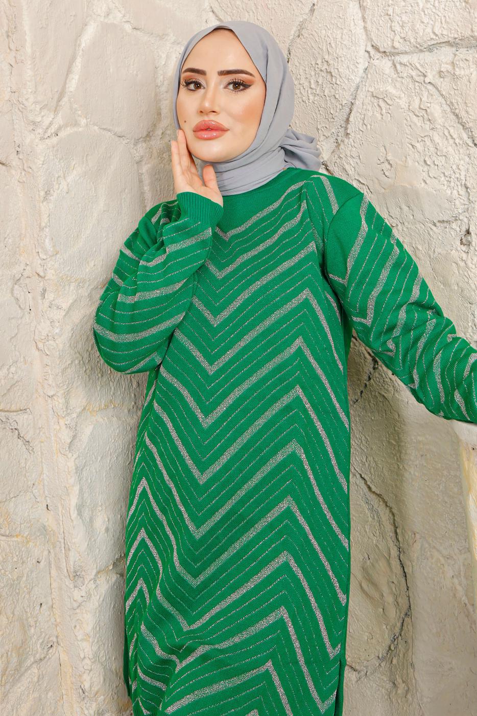 Tesettür giyim YEŞİL ZİKZAK DESENLİ PANTOLONLU TRİKO TAKIM T 4008