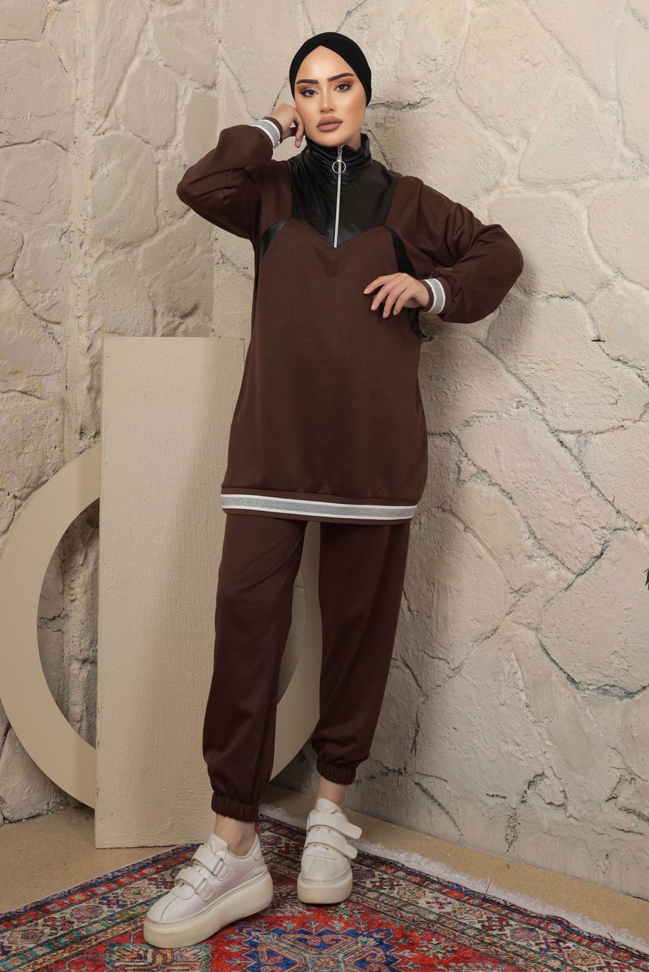 Tesettür giyim KAHVE YAKASI FERMUARLI ŞERİTLİ PANTOLONLU TAKIM T 4043