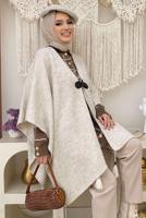 Tesettür giyim BEJ PÜSKÜL DETAYLI PANÇO T 4061