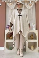 Tesettür giyim BEJ PÜSKÜL DETAYLI PANÇO T 4061