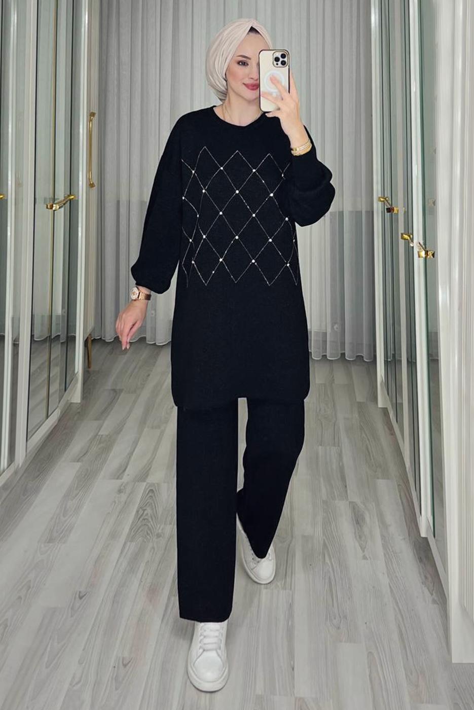 Tesettür giyim SİYAH TAŞ DETAYLI PANTOLONLU TRİKO TAKIM T 44421