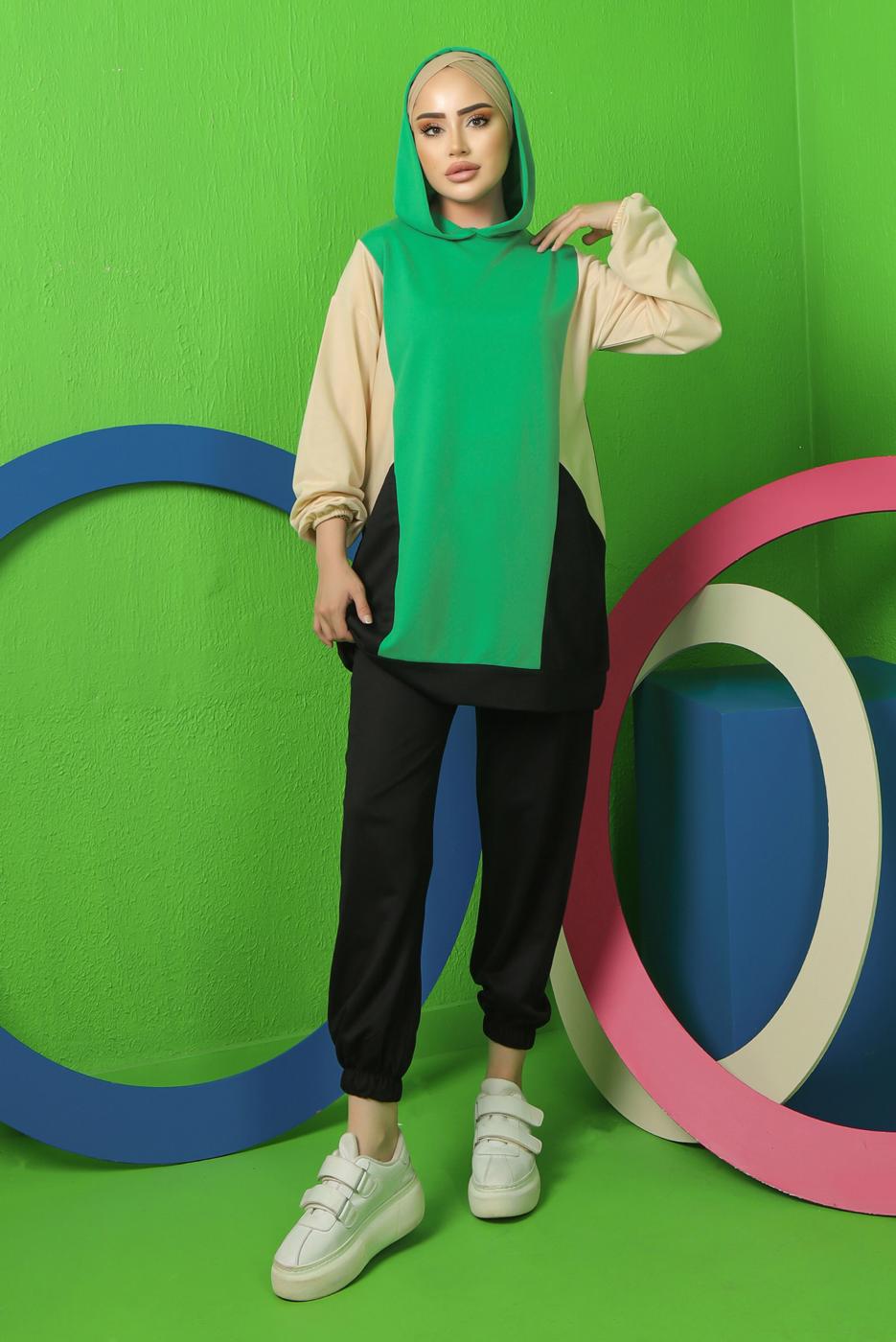 Tesettür giyim YEŞİL RENK BLOKLU KAPÜŞONLU PANTOLONLU TAKIM T 5043