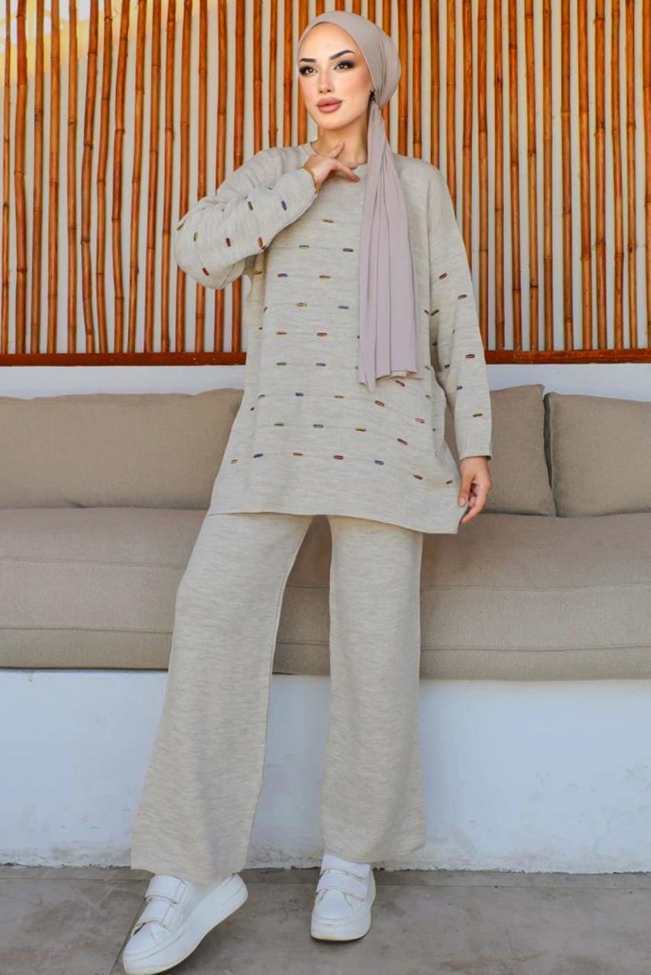 Tesettür giyim BEJ PANTOLONLU TRİKO TAKIM T 60032