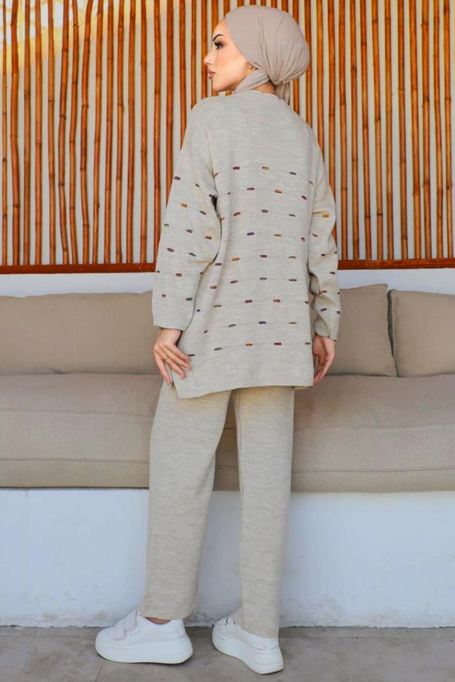 Tesettür giyim BEJ PANTOLONLU TRİKO TAKIM T 60032