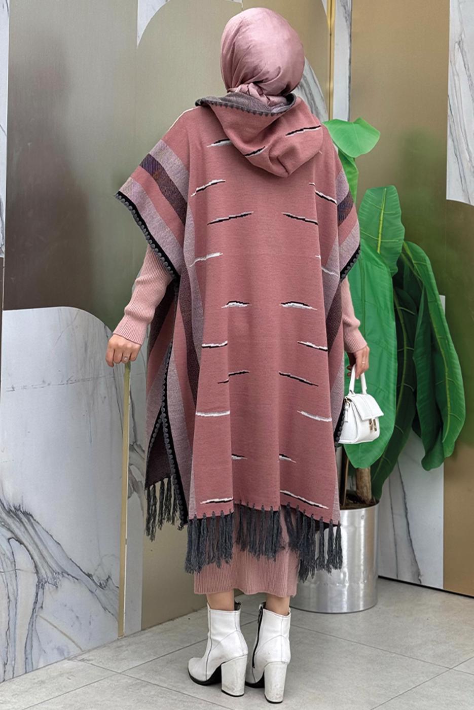 Tesettür giyim PEMBE KAPÜŞONLU TRİKO PANÇO T 6061