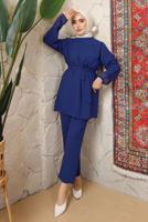 Tesettür giyim LACİVERT KOLU TAŞ BASKILI KUŞAKLI PANTOLONLU TAKIM T 6243