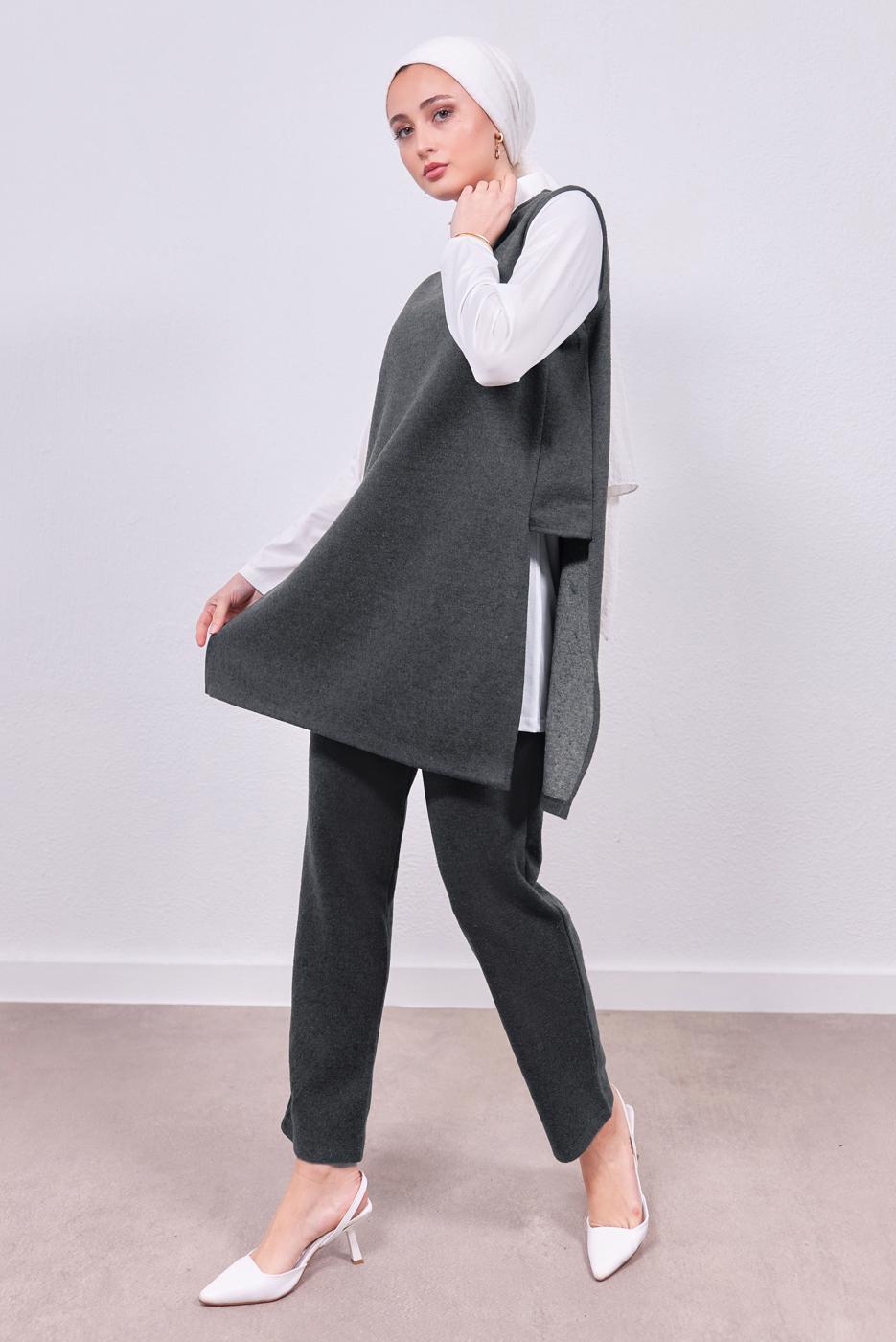 Tesettür giyim GRİ GÖMLEK YAKA PANTOLONLU TAKIM T 6353