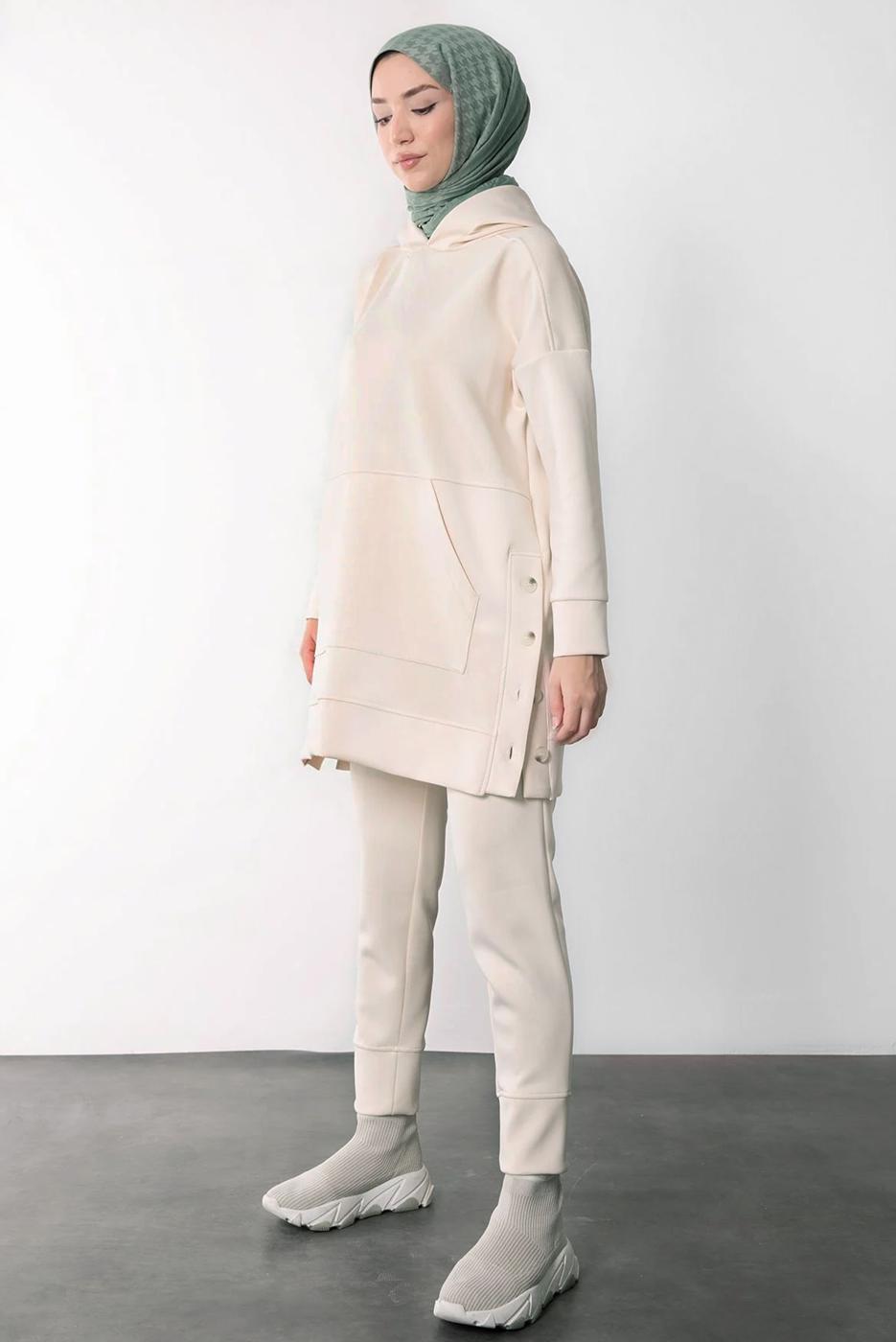 Hijab clothing BEIGE HOODED PANTS SUIT T 6605