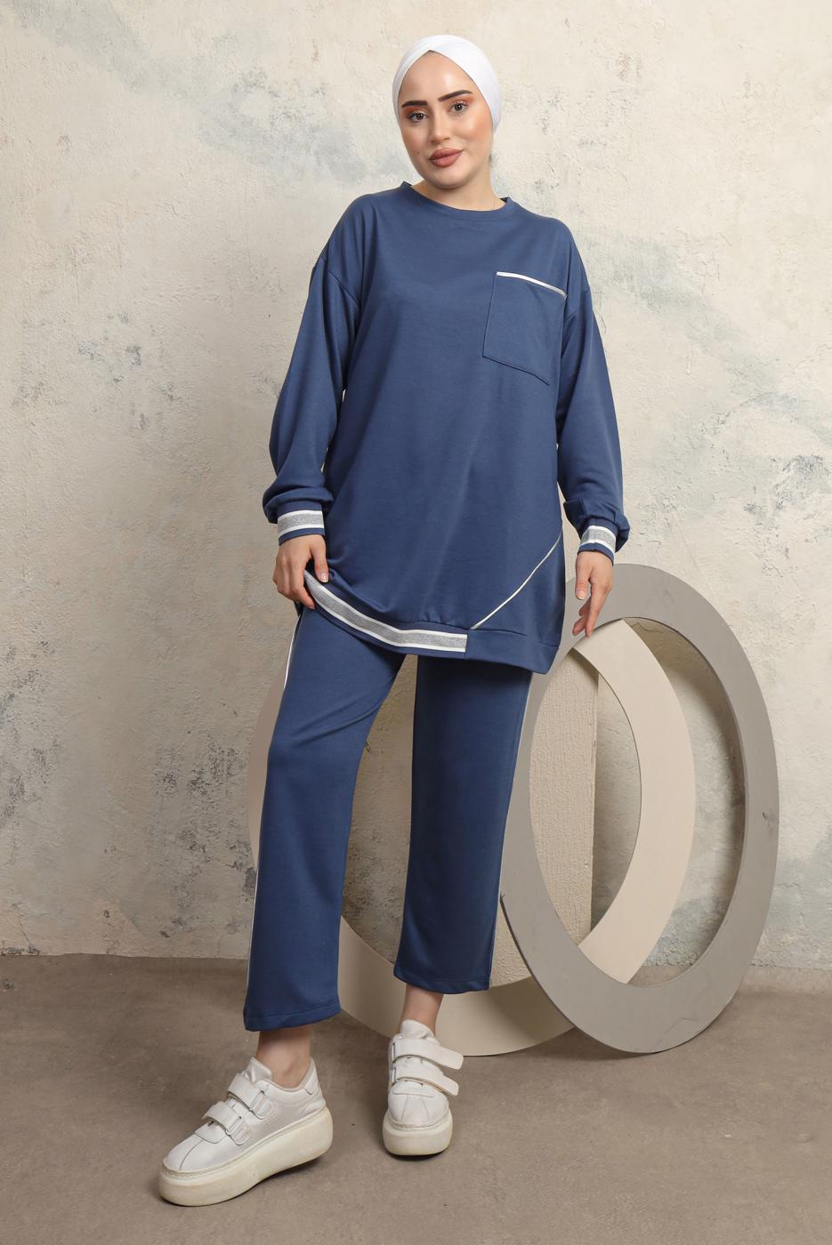 Tesettür giyim LACİVERT MANŞETLERİ LASTİKLİ PANTOLONLU EŞOFMAN TAKIM T 7043