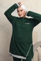 Tesettür giyim YEŞİL MANŞETLERİ LASTİKLİ PANTOLONLU EŞOFMAN TAKIM T 7043