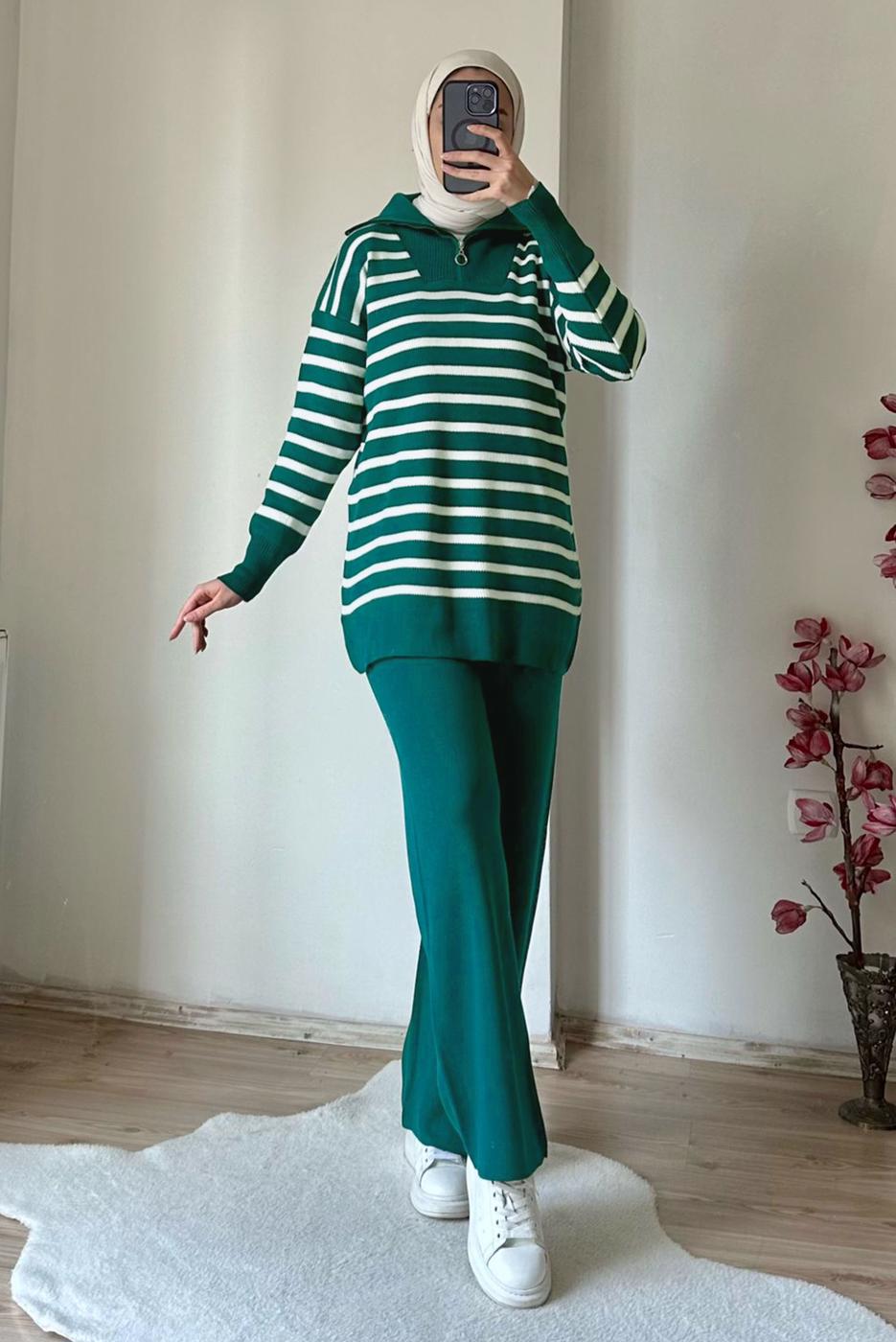 Hijab clothing GREEN STRIPED KNITWEAR PANTS SUIT T 7403