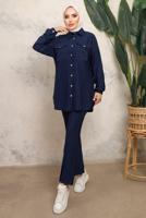 Tesettür giyim LACİVERT ÇİZGİLİ DÜĞMELİ PANTOLONLU TAKIM T 7443
