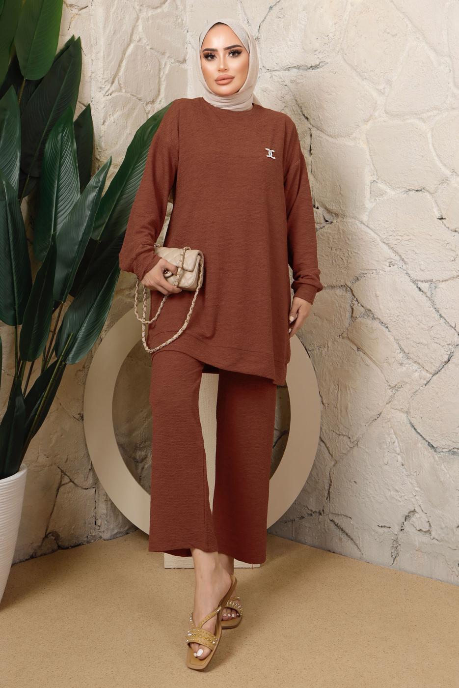 Tesettür giyim KAHVE BROŞ DETAYLI PANTOLONLU TAKIM T 7543