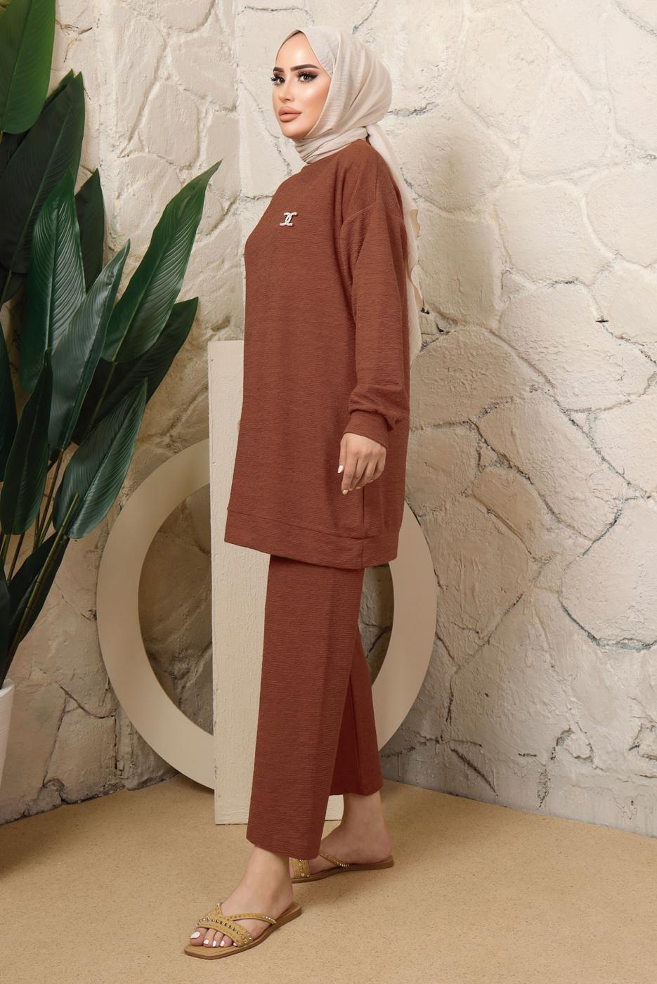 Tesettür giyim KAHVE BROŞ DETAYLI PANTOLONLU TAKIM T 7543
