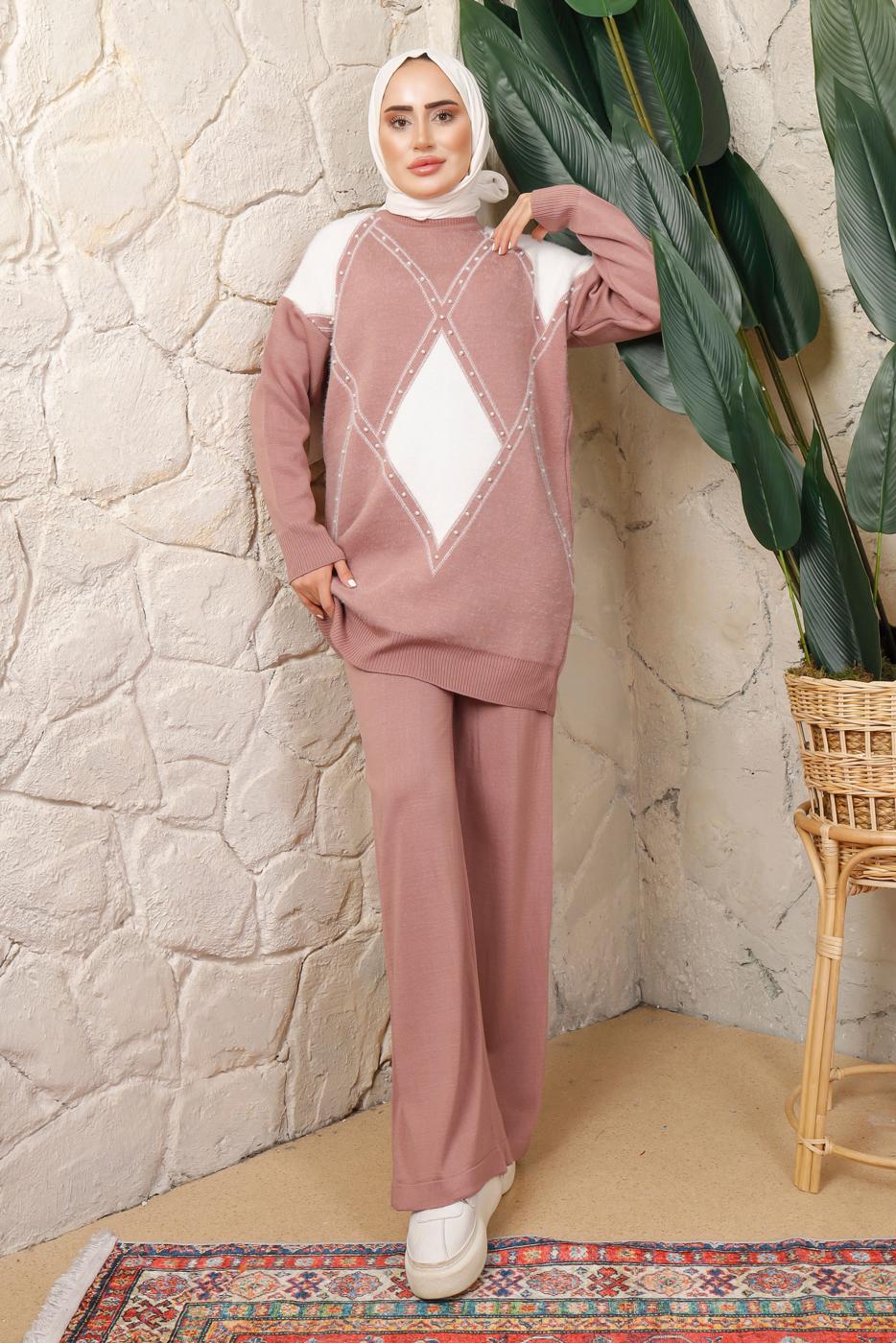Tesettür giyim PUDRA BAKLAVA DESENLİ PANTOLONLU TRİKO TAKIM T 8008