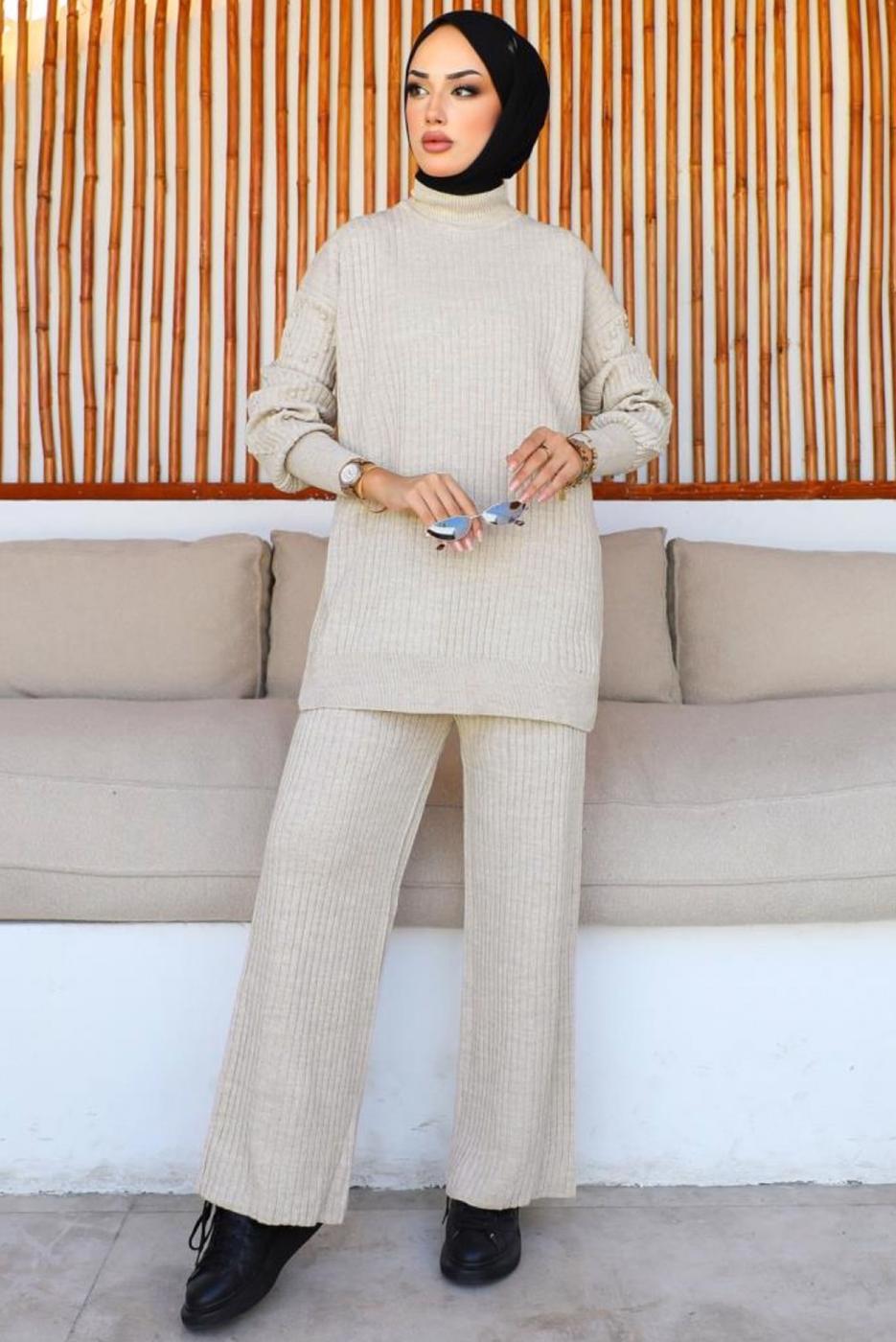 Tesettür giyim BEJ PANTOLONLU TRİKO TAKIM T 8116