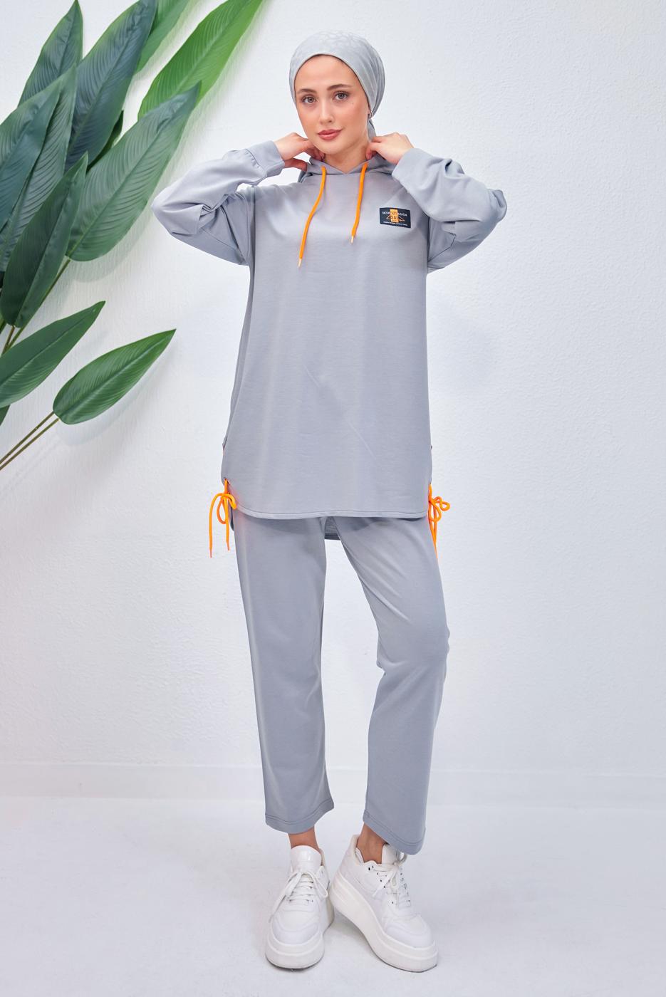 Tesettür giyim GRİ KAPÜŞONLU PANTOLONLU TAKIM T 8153
