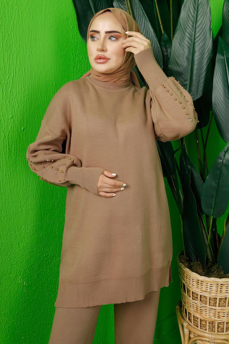 Hijab clothing BROWN BEADED SLEEVE KNITWEAR PANTS SUIT T 8408